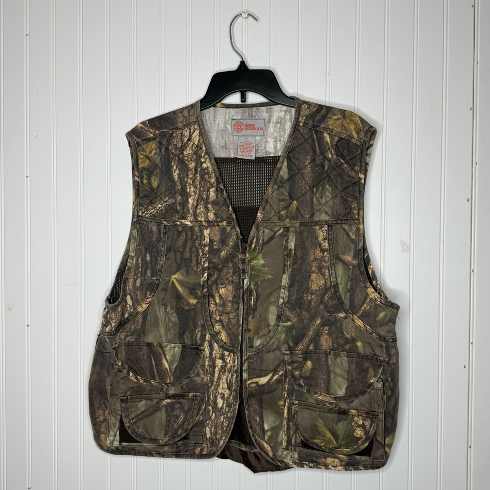 Master Sportsman Rugged Outdoor Gear Camouflage Fishing Hunting Vest Size Large